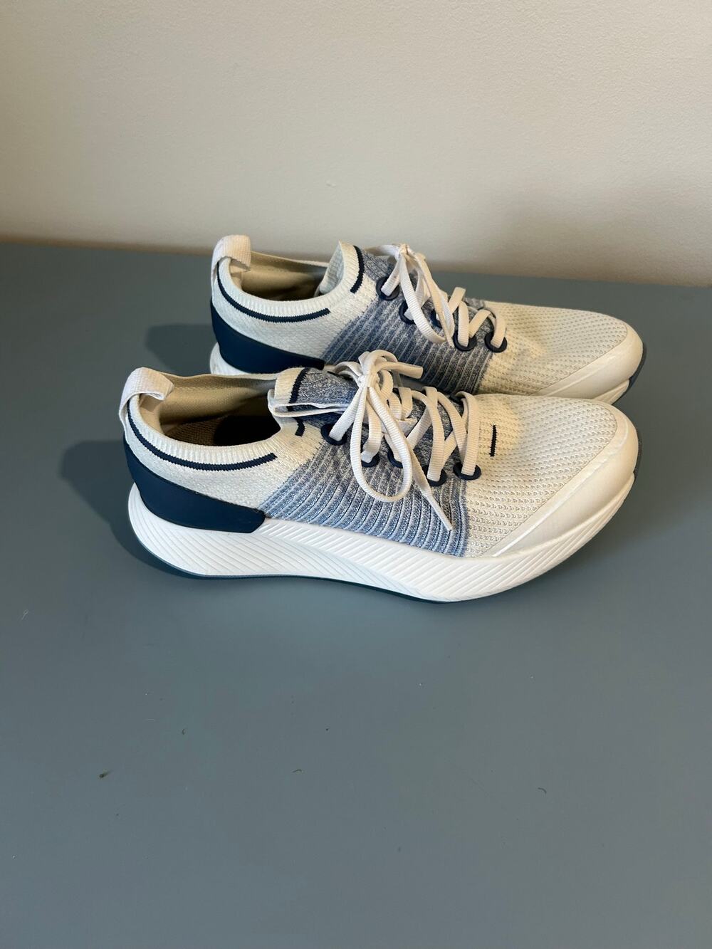 Allbirds white blue Tree Gliders womens 8 slip on sneakers running shoes